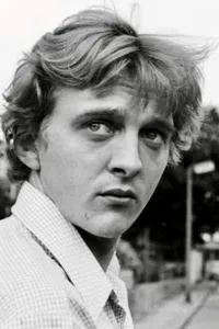 David Hemmings